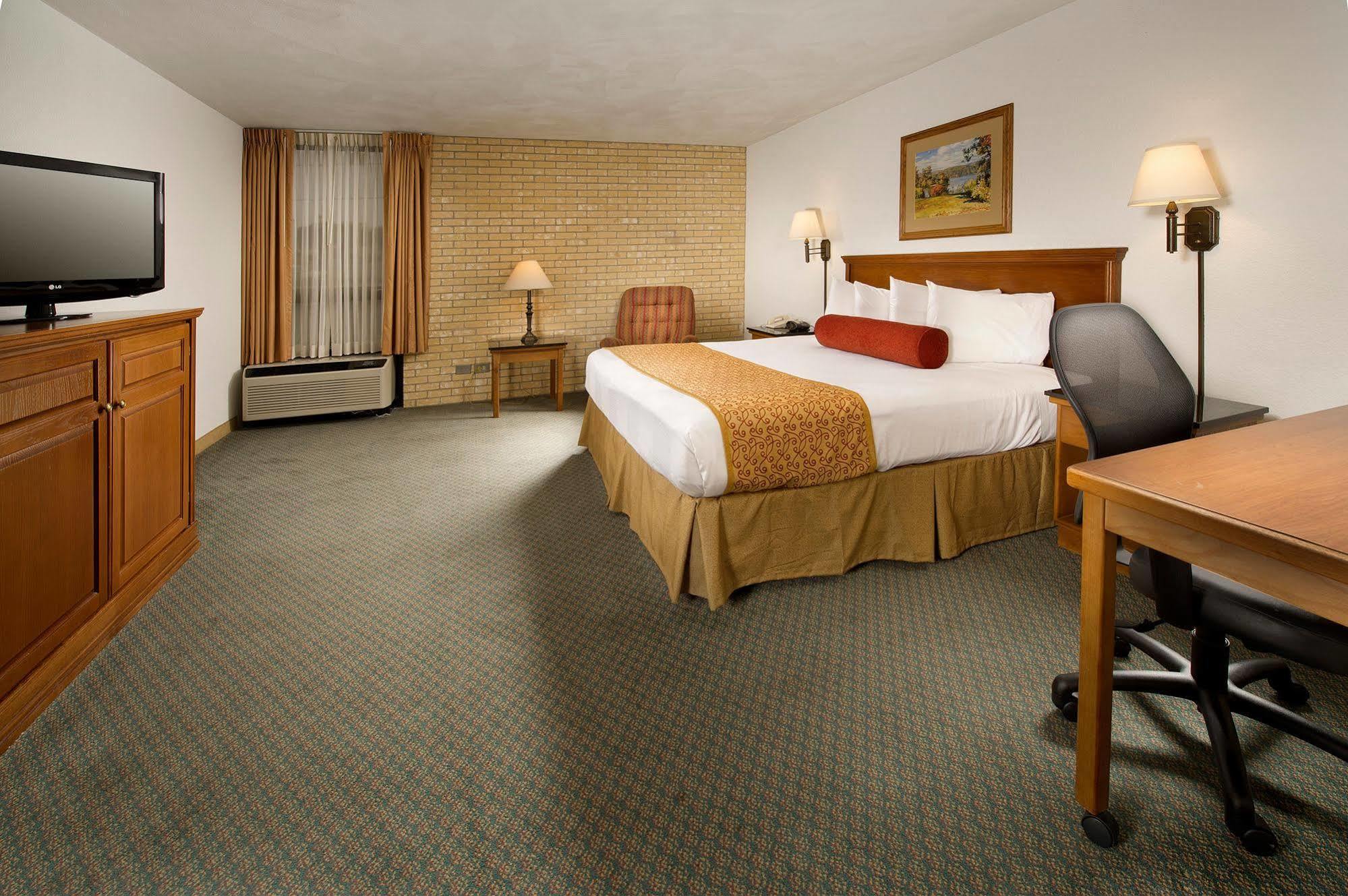 Pear Tree Inn San Antonio Northwest Medical Center Экстерьер фото