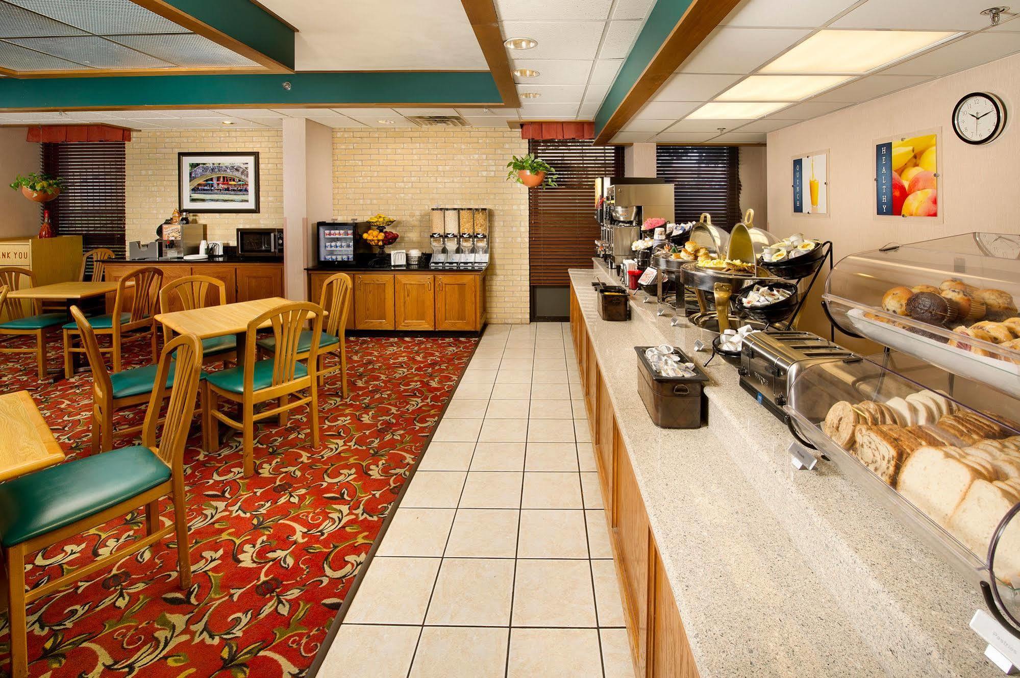 Pear Tree Inn San Antonio Northwest Medical Center Экстерьер фото